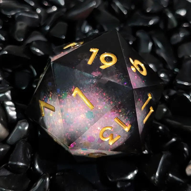 Resin Giant 35mm D20 Liquid Core Black (DCGIRE1)